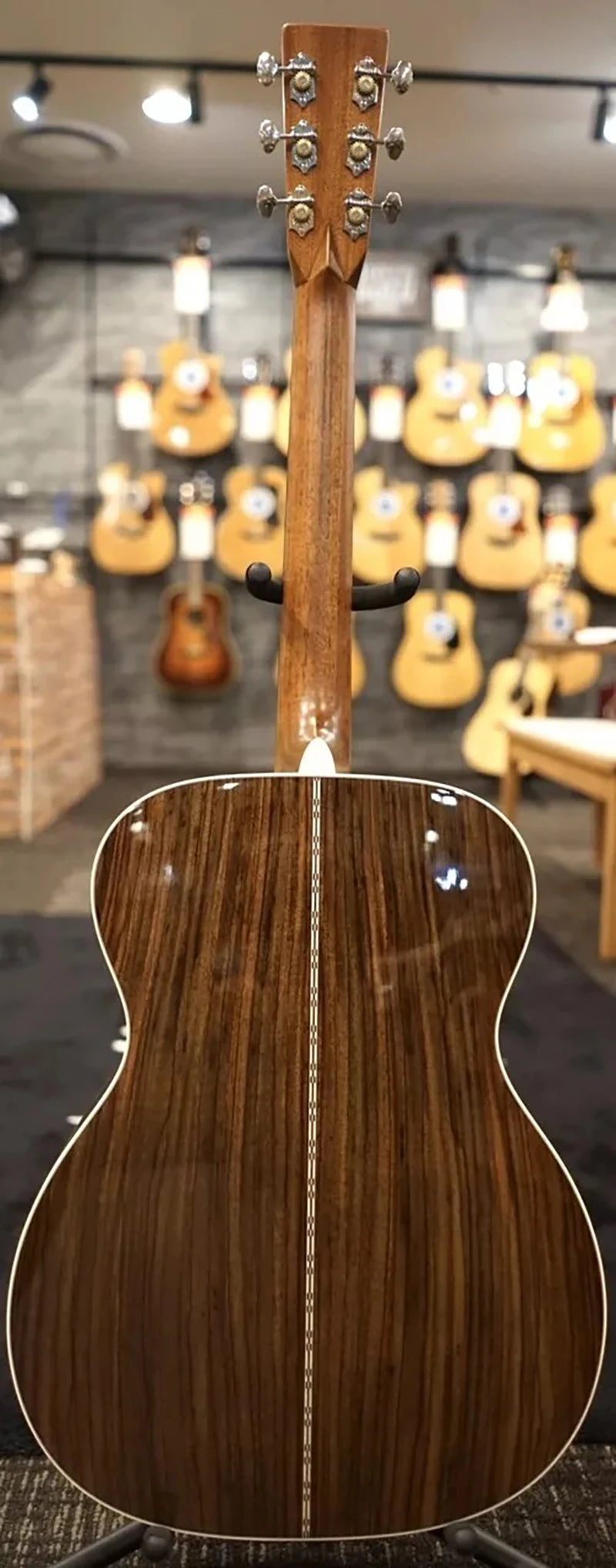 Violão Folk 000-28 Standard Jacarandá e Picea Asperata com Controle de Tom e Volume