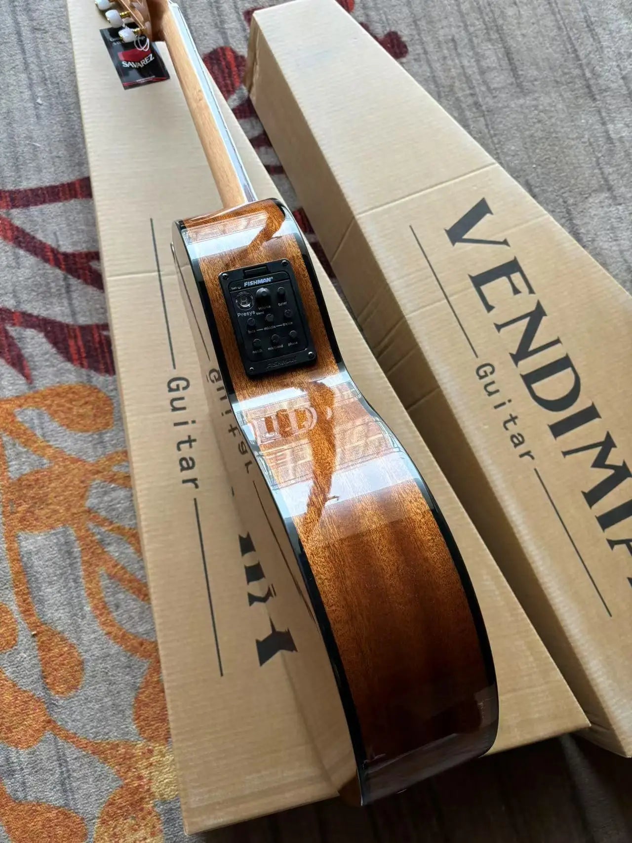 Violão Flamenco 39" VFG25 Cutaway Topo Abeto Corpo Mogno Cordas Nylon
