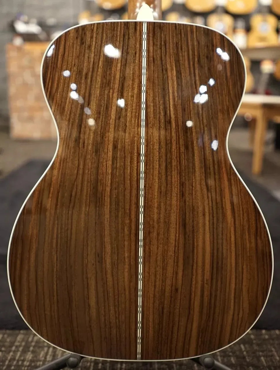 Violão Folk 000-28 Standard Jacarandá e Picea Asperata com Controle de Tom e Volume